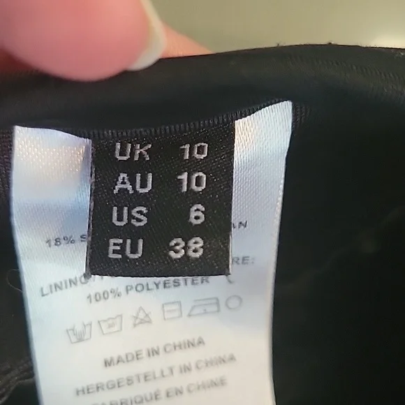 Lookbook crochet one piece swimsuit - Picture 10 of 11